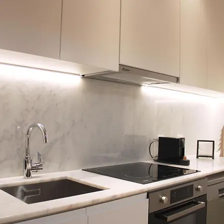 Artistic Neighborhood Luxury Порту