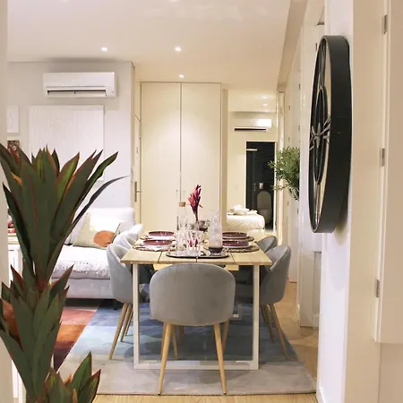 Artistic Neighborhood Luxury Порту