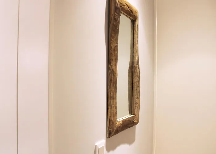 Artistic Neighborhood Luxury Apartment Porto