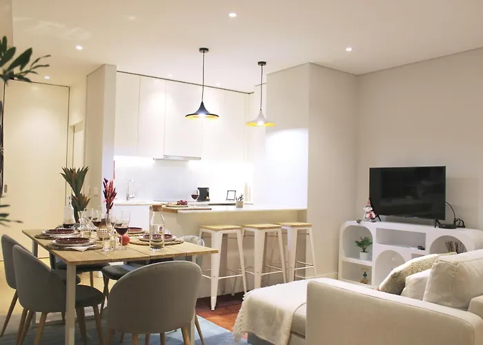 Artistic Neighborhood Luxury Appartement *